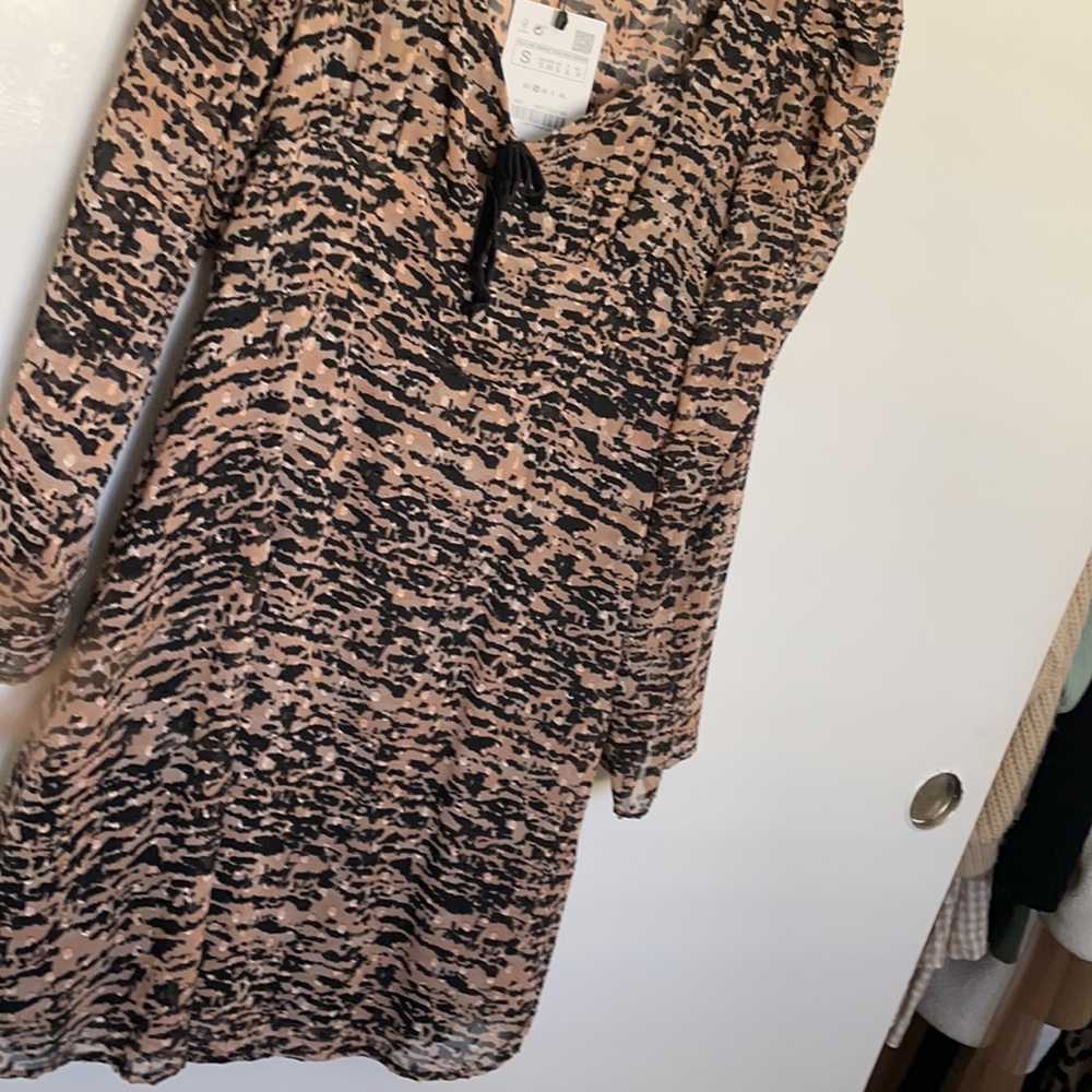 Zara dress - Picture 4 of 6